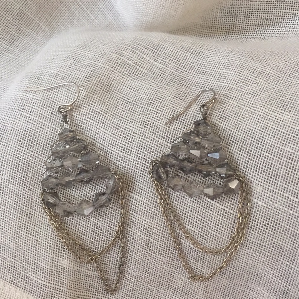 Earrings with bead and chain